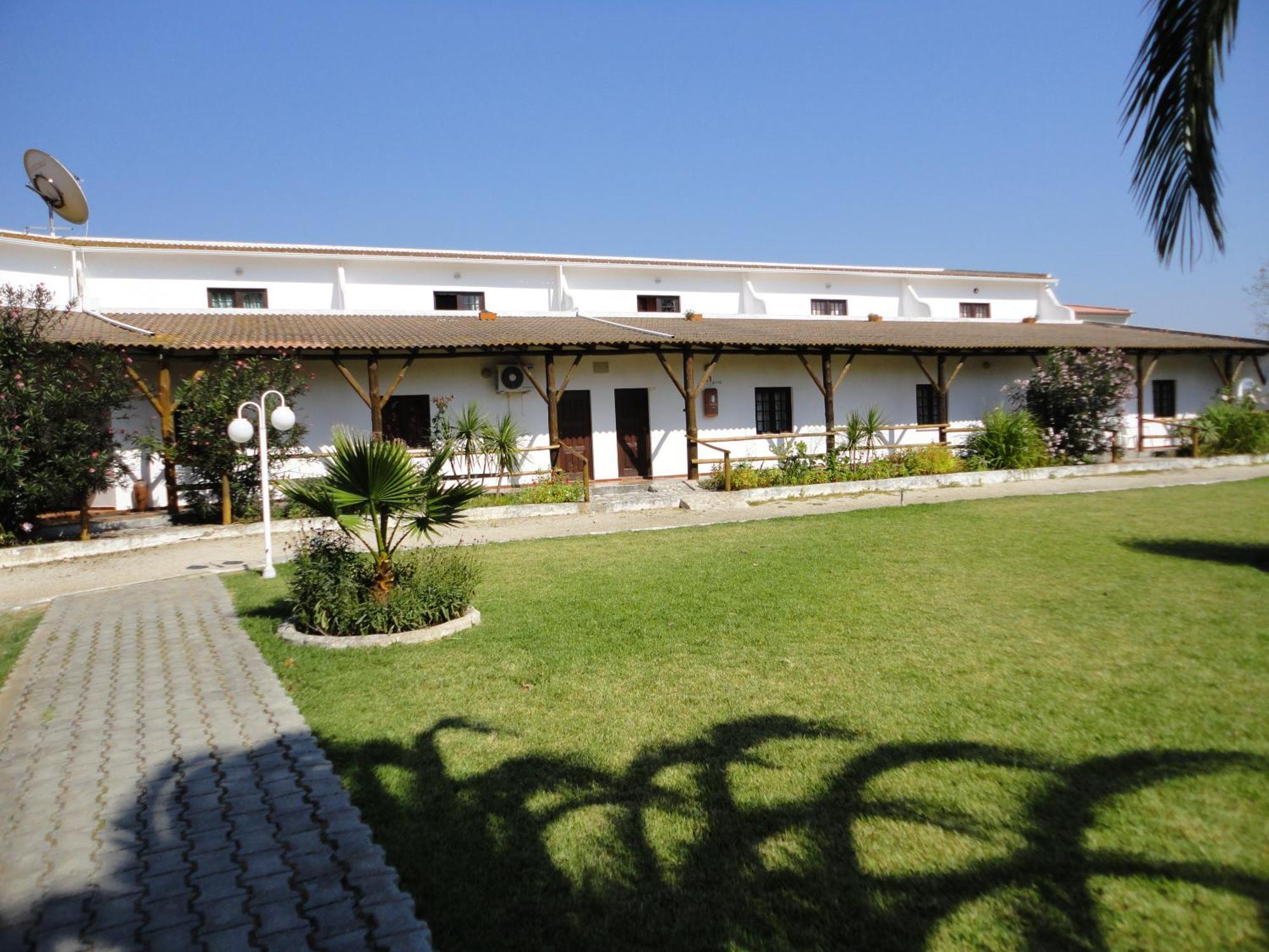 Hotel Rural A Coutada - Peniche Atouguia Da Baleia Exterior photo